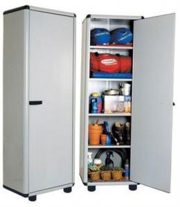 Some homeowners choose plastic garage cabinets because they are durable and easy to move.