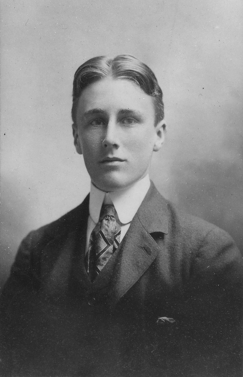 Roosevelt in 1900, at the age of 18