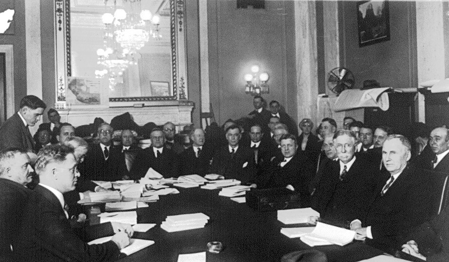 a black and white picture of the official committee of the Teapot Dome scandal