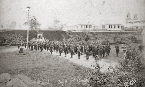 Company H, 2nd Oregon Volunteers, drawn up in front of the<EM> Postigo del Palacio</EM>, Manila, 1899.