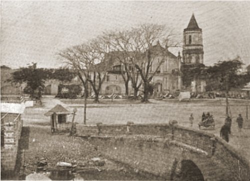 Malolos church used as headquarters by the US army, 1899