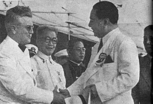 Aguinaldo, Thomas H. Lockett and Pres. Elpidio Quirino _opt