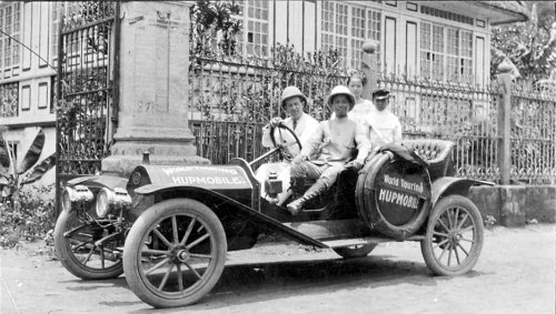 Aguinaldo and his 2 children in Hupmobile Auto near his Cavite home 1911
