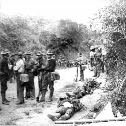 Dead US soldiers by roadside cr1900 bwk