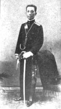 Emilio Aguinaldo dark uniform sword 1898