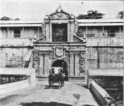 Fort Santiago entrance in book published 1919