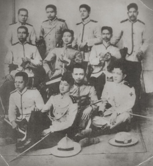 Gen. Manuel Tinio and other Philippine army officers, 1898