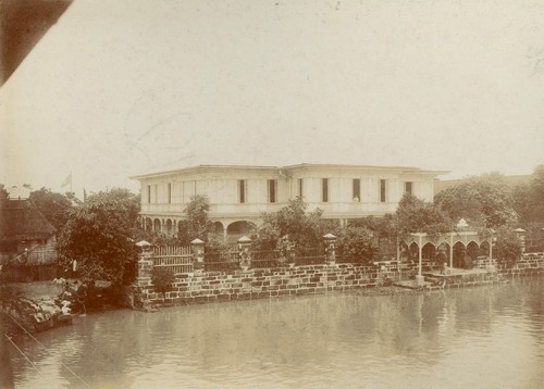 Henry Lawton Residence, photo taken from the Puente de Ayala, 1899