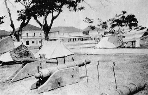 Improvised Filipino cannon captured at Malolos March 1899