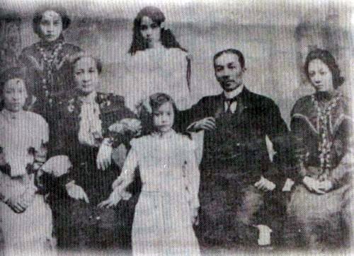 Marcella Agoncillo and family in Hong Kong