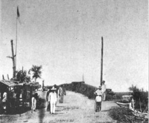 San Juan Bridge Santa Mesa side Filipinos 1899