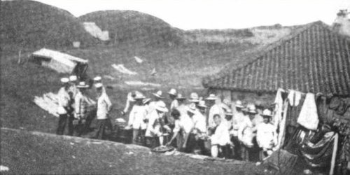 Spanish POWs receiving rations at Intramuros August 1898