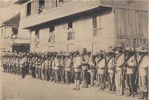 Surrender of Filipinos at Jaro, Iloilo, Feb 2 1901_opt