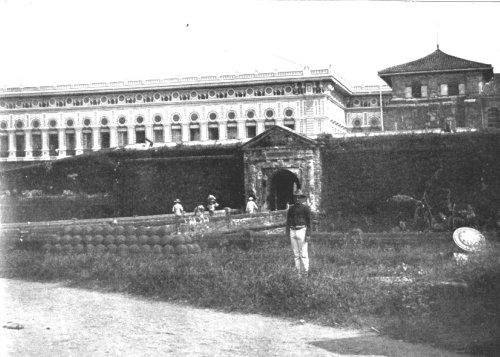 US soldier Santa Lucia gate 1899 olivares
