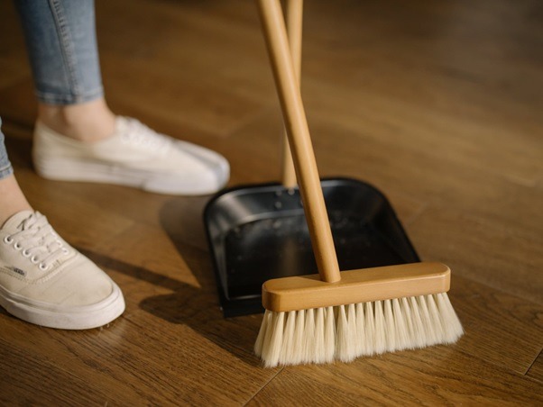 Useful Apartment Cleaning Tips for Busy People