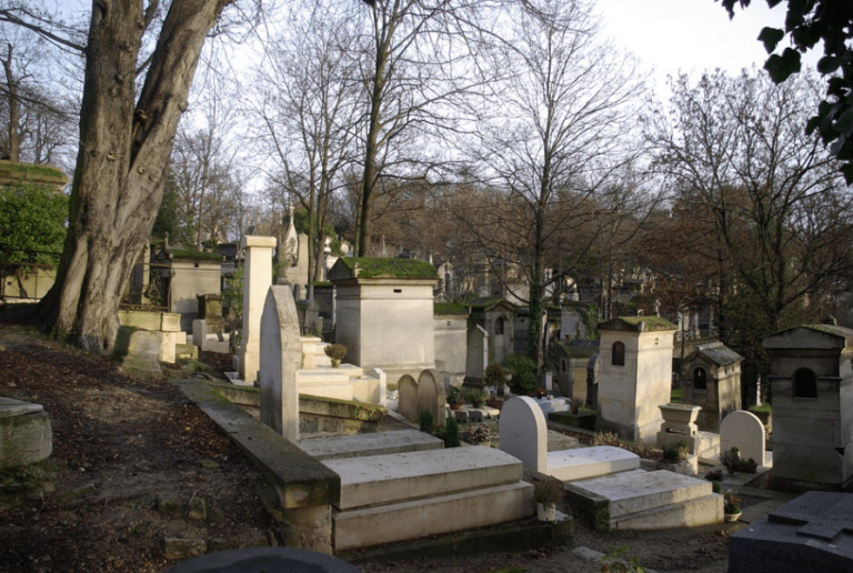 pere lachaise cemetery, france