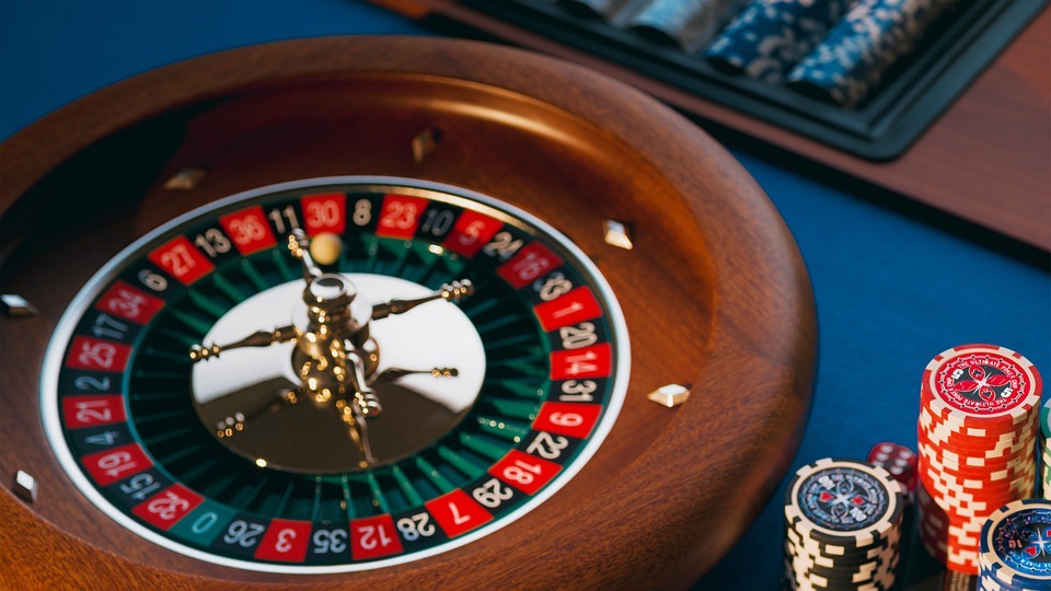 small roulette wheel
