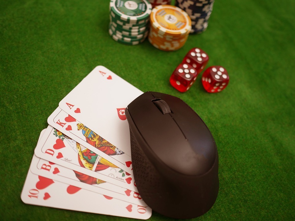 Top 5 Incredible Benefits Of Online Gambling