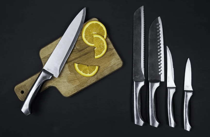 different types of kitchen knives