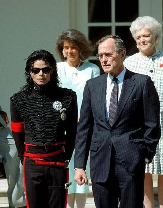 Michael Jackson and President George H. W. Bush at the White House on April 5, 1990