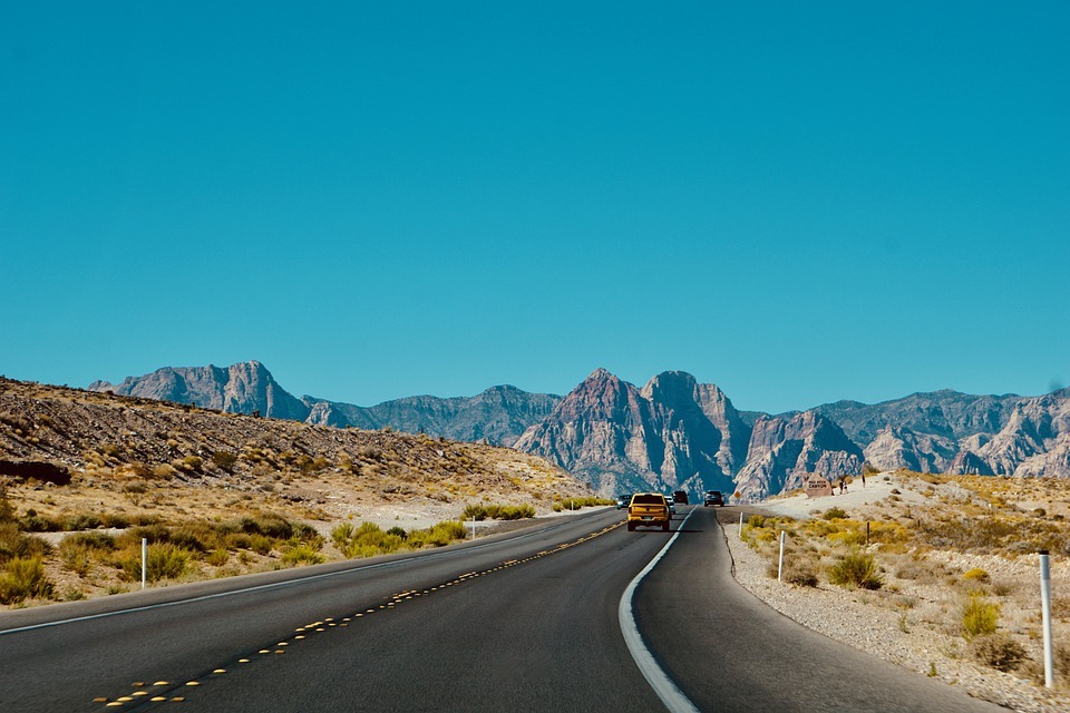 10 Tips for Beautiful Road Trips