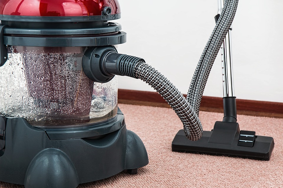 Which Method Is Best for Carpet Cleaning (Carpet Bright UK)