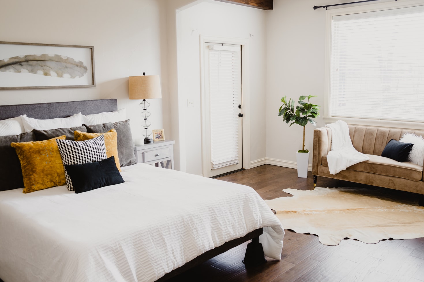 The 4 Simplest Ways to Improve Your Bedroom Instantly