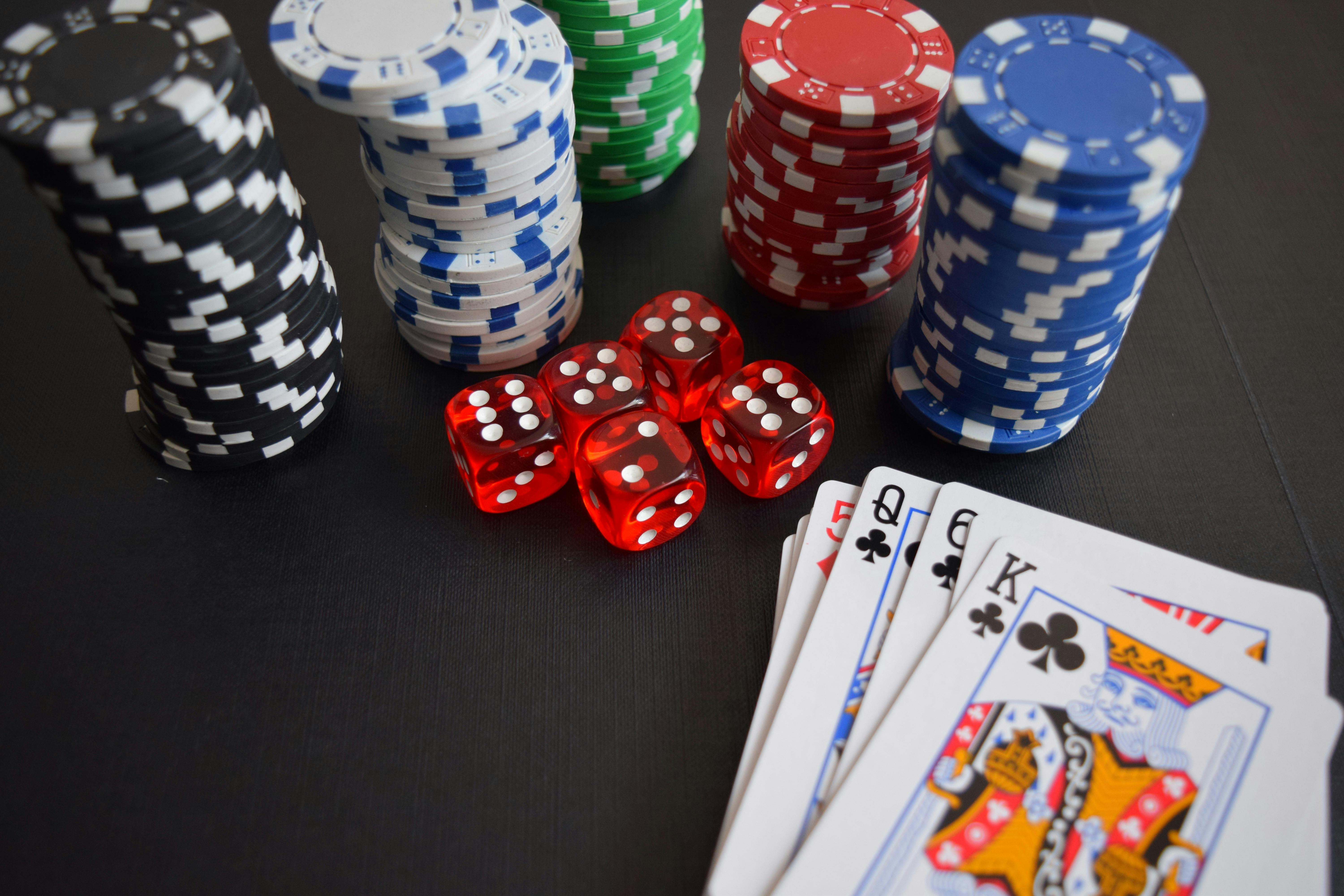 5 Reasons Why You Should Play at MMC996 Online Casino Singapore