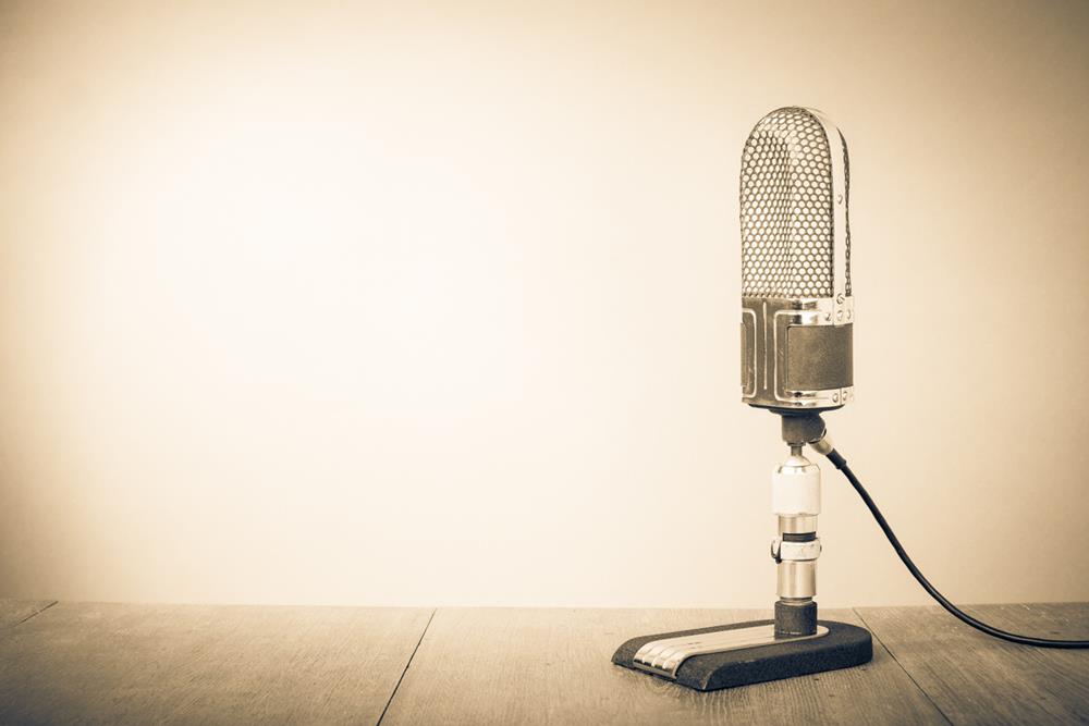 Retro microphone for press conference or interview