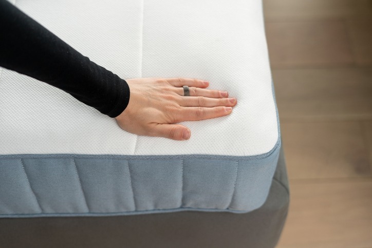 How to Choose the Most Appropriate Mattress for Back Pain?