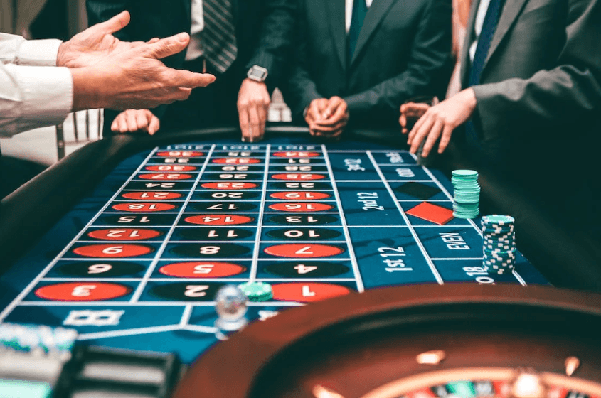 How to Increase Your Chances of Winning at Casino Games