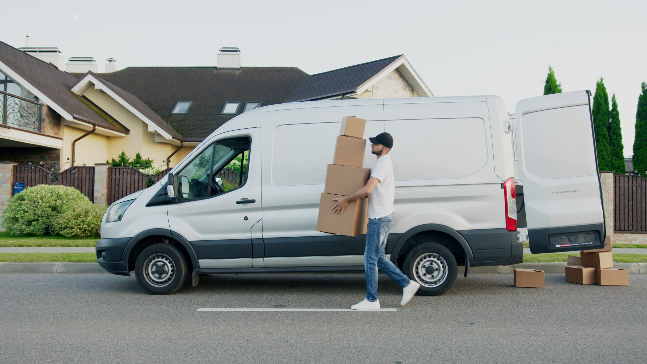 Benefits of Hiring a Mover