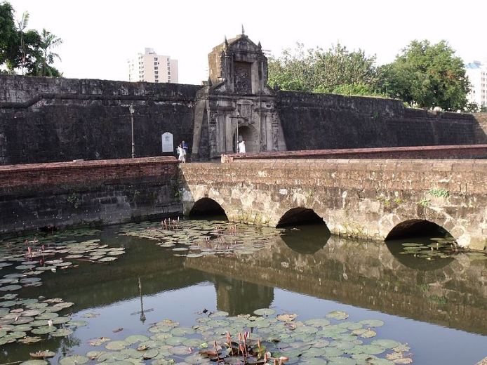 Entrance-of-Fort-Santiago-Intramuros