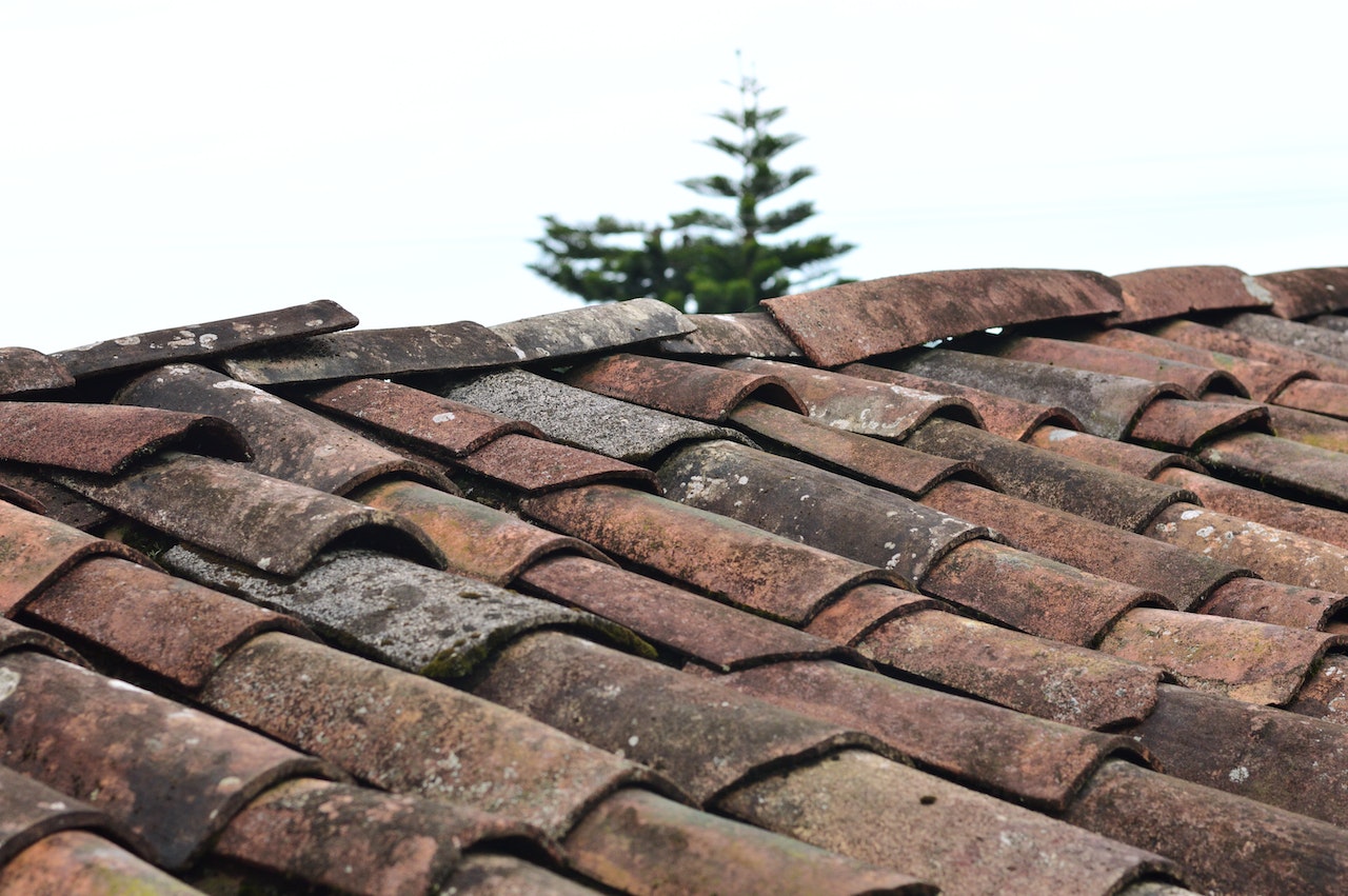 7 Things To Consider When Replacing Your Roof