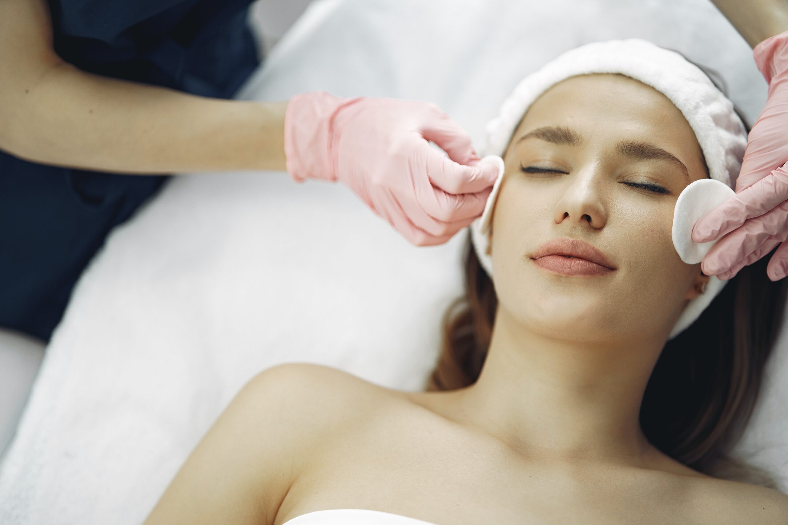 Exploring Beauty Treatments Over Winter for a Radiant You