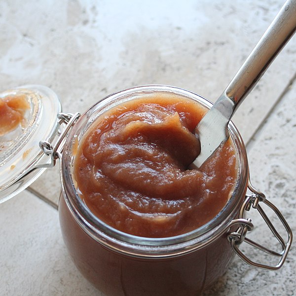 Exploring the Versatility of Apple Butter in Desserts