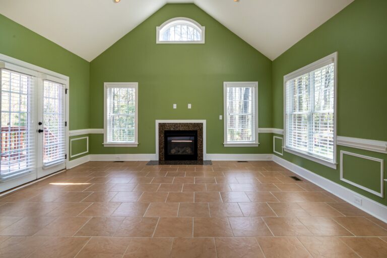 How to Choose the Right Paint Colour for Your Home