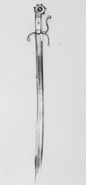 Falchion sword