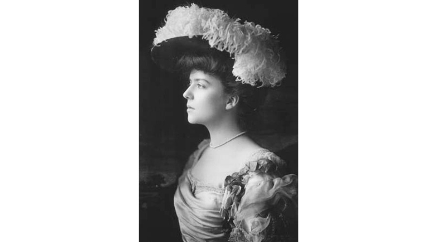 Alice Roosevelt: The Revolutionary First Daughter Who Redefined American Womanhood