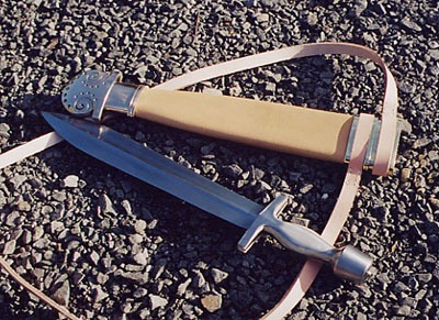Xiphos: The Greek Sword That Defined the Ancient Warrior’s Arsenal
